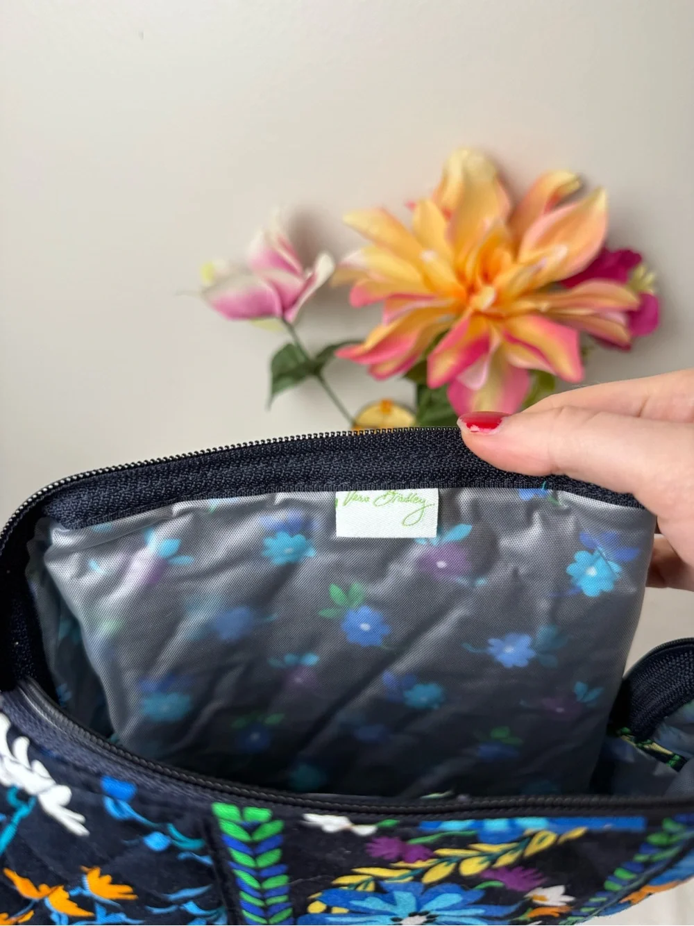 NWT Vera Bradley Midnight Blues Large Cosmetic Retired Pattern
